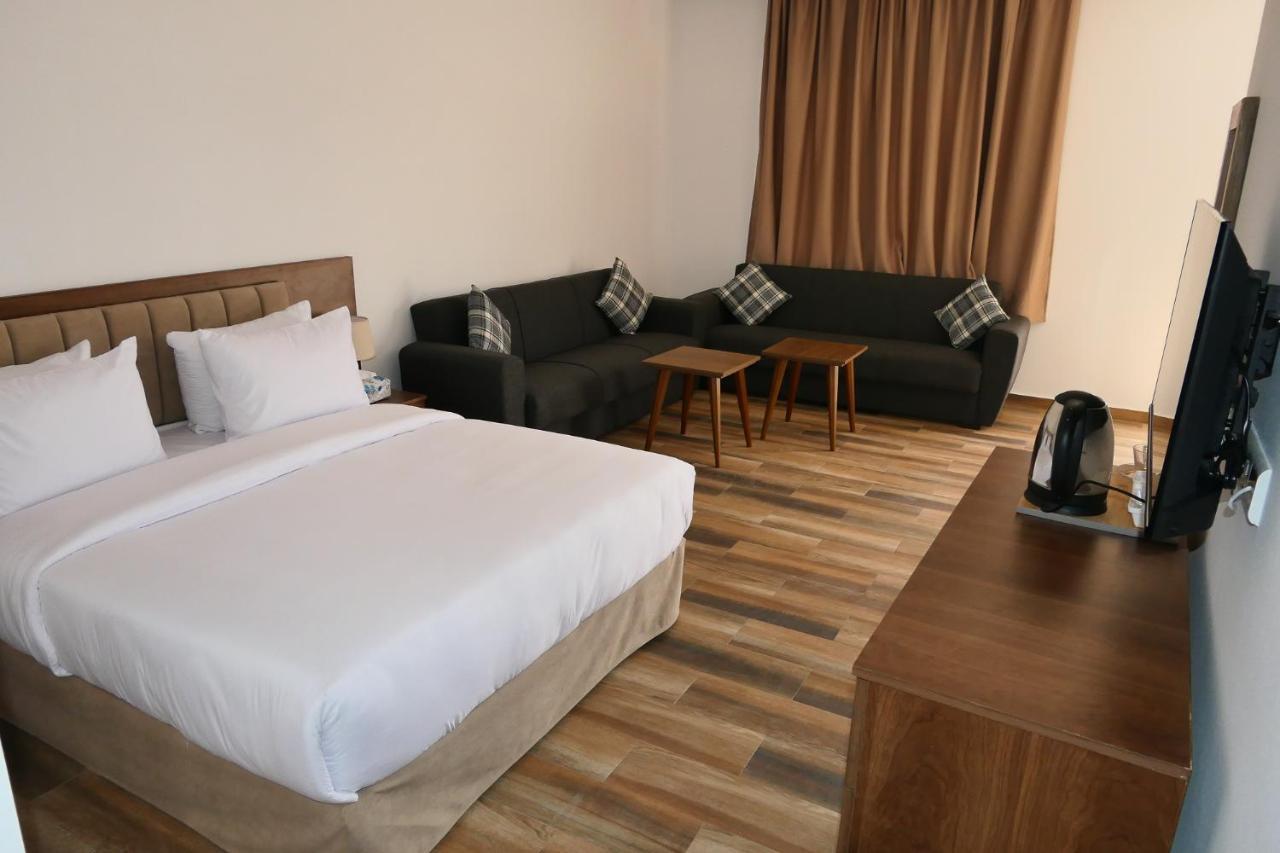 Hotel Corail De Cabo 卡博尼格洛 外观 照片